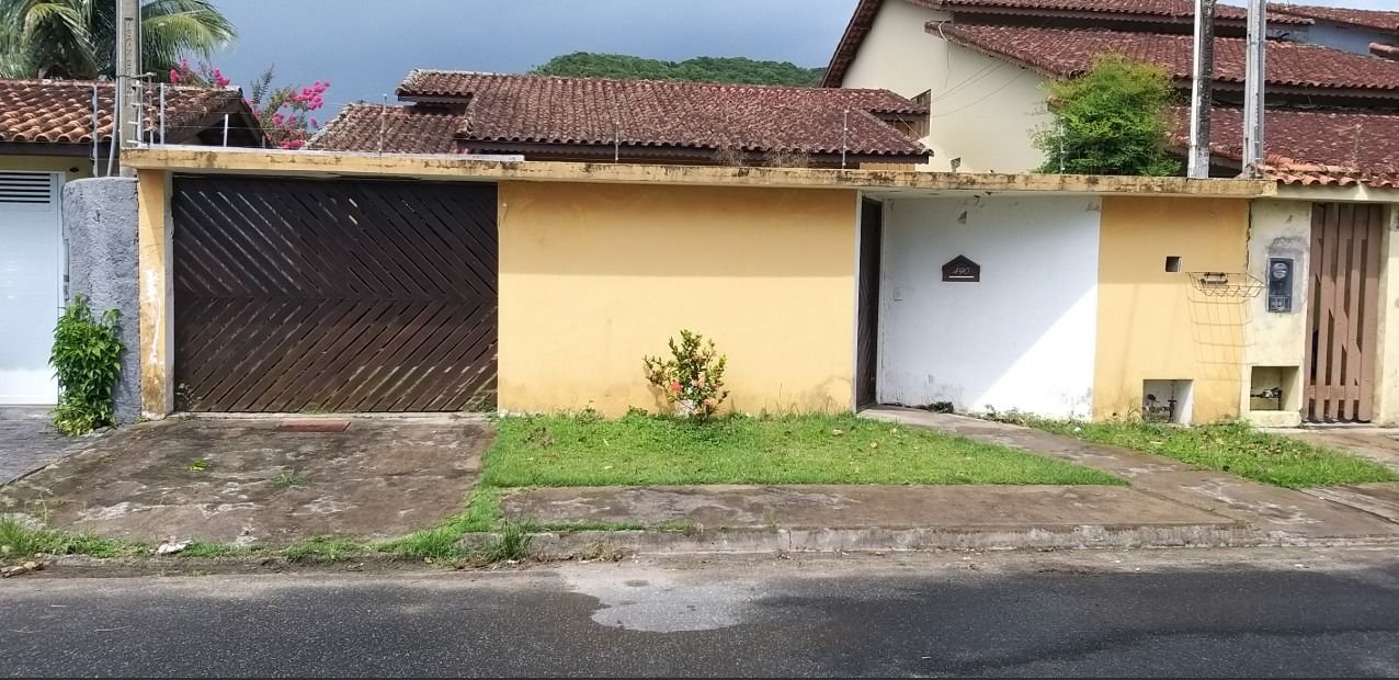 Casa com edícula, Jd. Sinhô Rollo